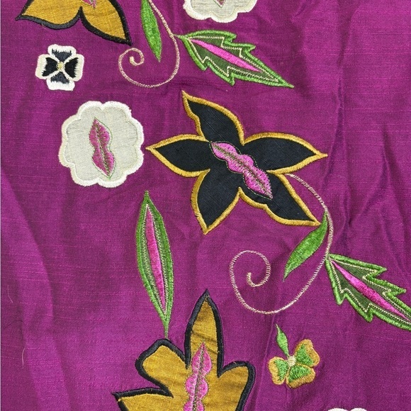 ⭐️QUILL Silk Floral Appliqué Artsy Tunic Top - Picture 3 of 7